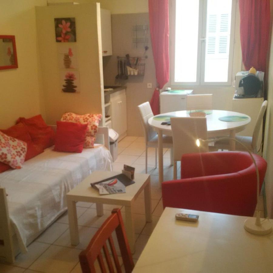 Cannes Privat Residence Holiday Apartments ภายนอก รูปภาพ